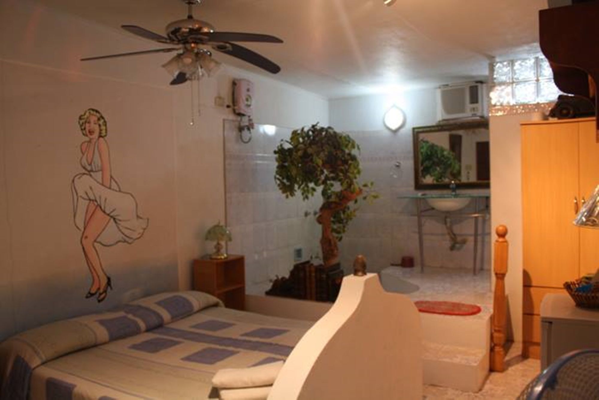 Kokomos Beach Resort Olongapo Extérieur photo